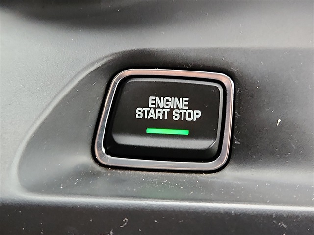 Used Car 2020 Chevrolet Camaro  1lt For Sale Under $25,000 In Plainview, Texas