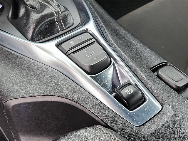 Used Car 2020 Chevrolet Camaro  1lt For Sale Under $25,000 In Plainview, Texas