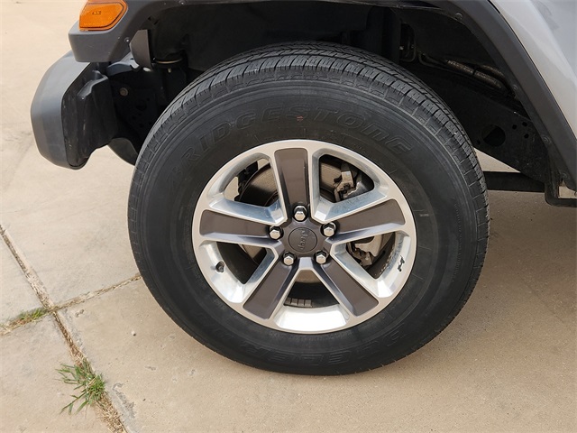 Used Car 2020 Jeep Wrangler  Unlimited Sahara For Sale Under $30,000 In Plainview, Texas