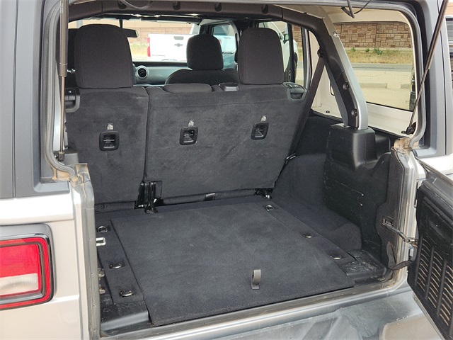 Used Car 2020 Jeep Wrangler  Unlimited Sahara For Sale Under $30,000 In Plainview, Texas