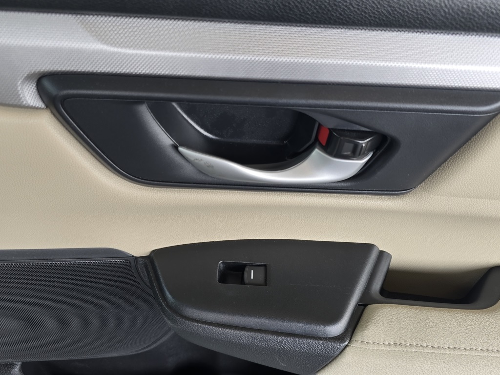 Thumbnail: 2019 Honda CR-V - 17