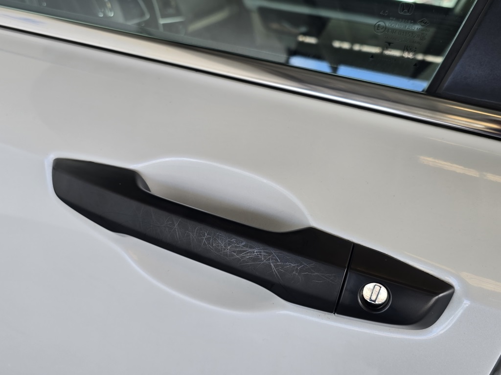 Thumbnail: 2019 Honda CR-V - 18