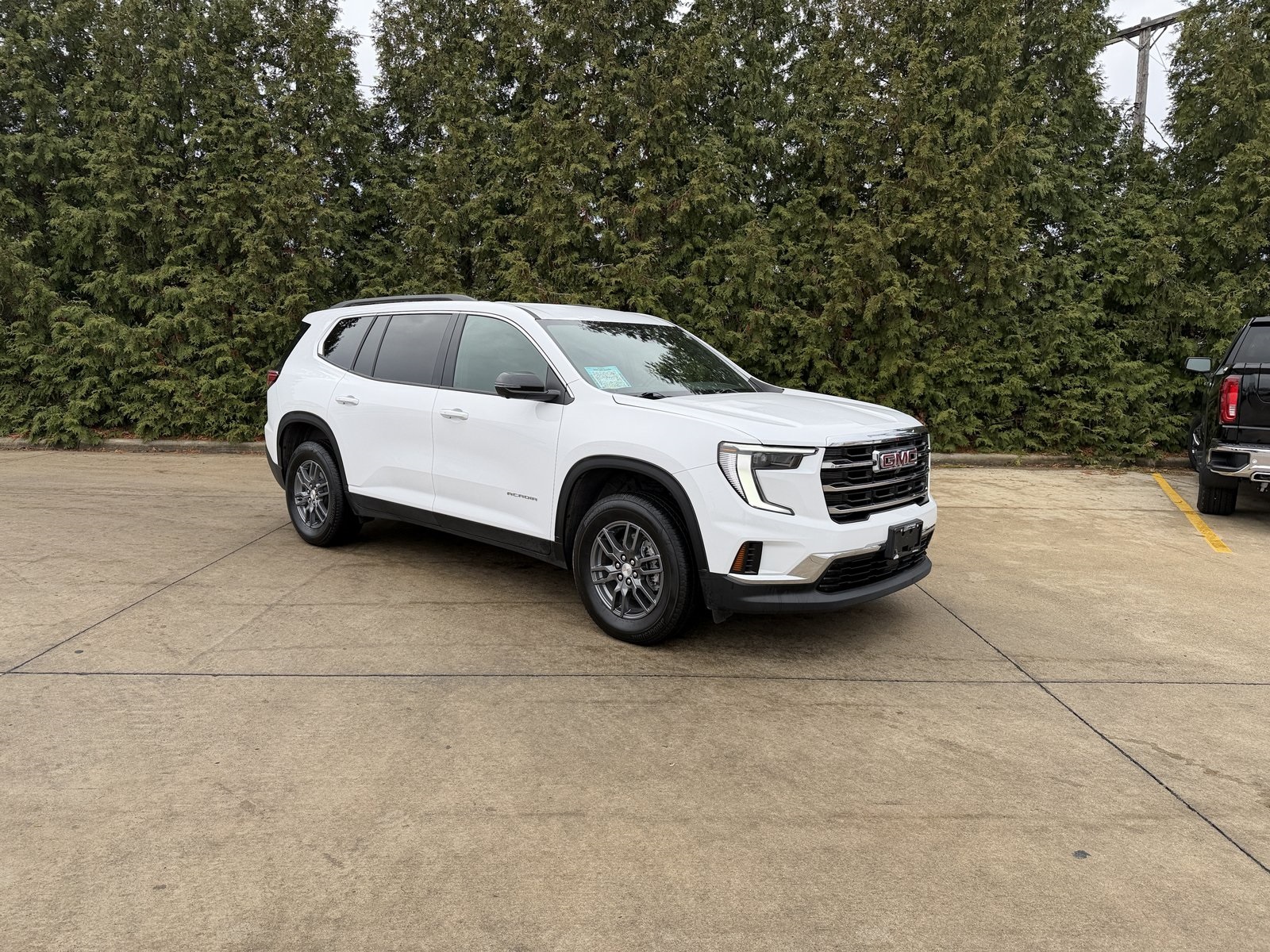 2025 GMC Acadia Elevation AWD