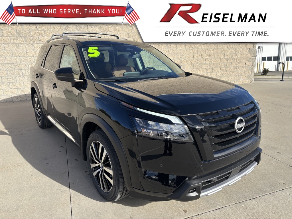 2025 Nissan Pathfinder Platinum 4WD