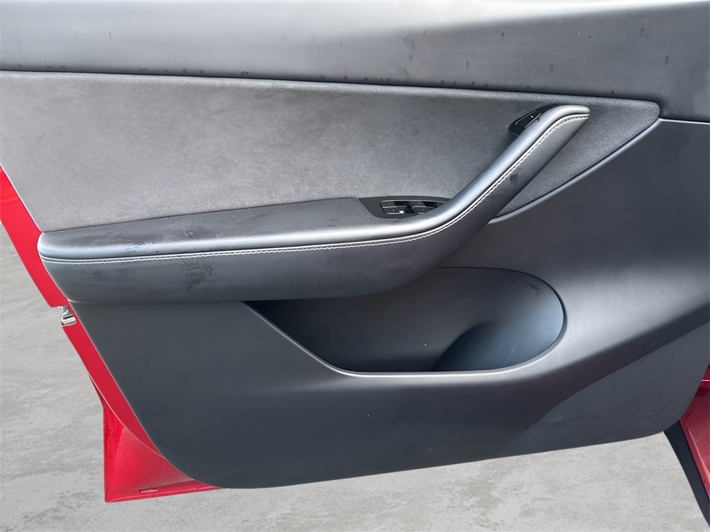 2020 Tesla Model Y