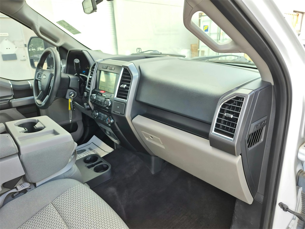 2017 Ford F-150 XLT White at Autostrade