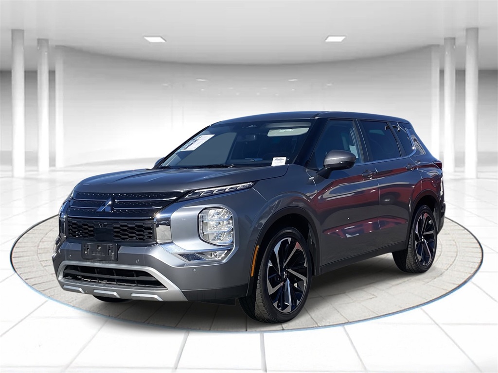 2024 Mitsubishi Outlander SE Black Edition