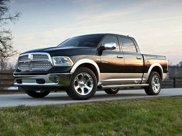 2018 RAM 1500 Express Crew Cab 4WD
