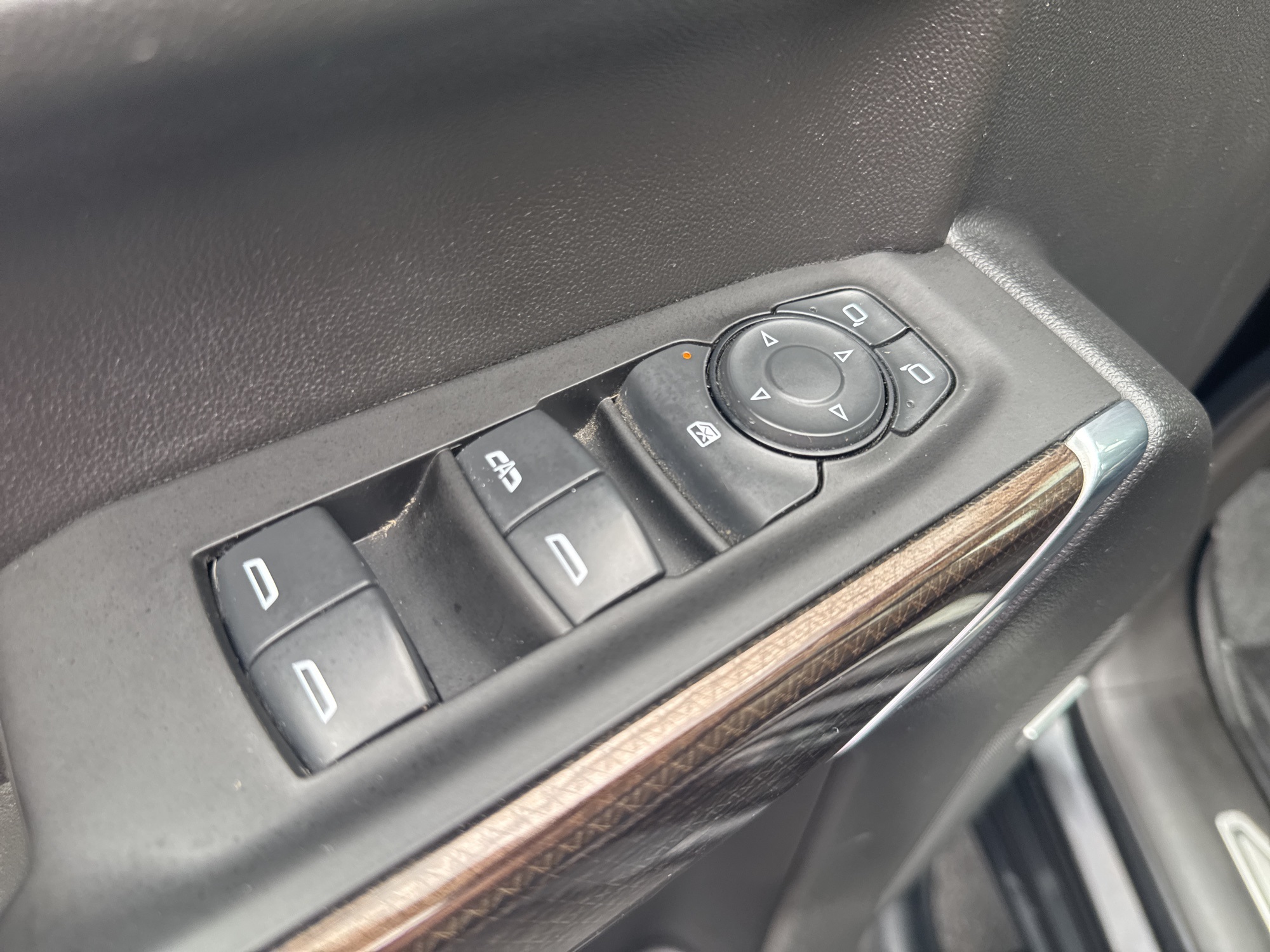 2023 Chevrolet Silverado 1500 RST photo 36