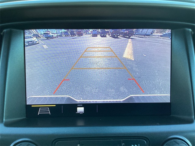 Used Car 2022 Chevrolet Colorado  Z71 For Sale Under $35,000 In San Antonio, Texas