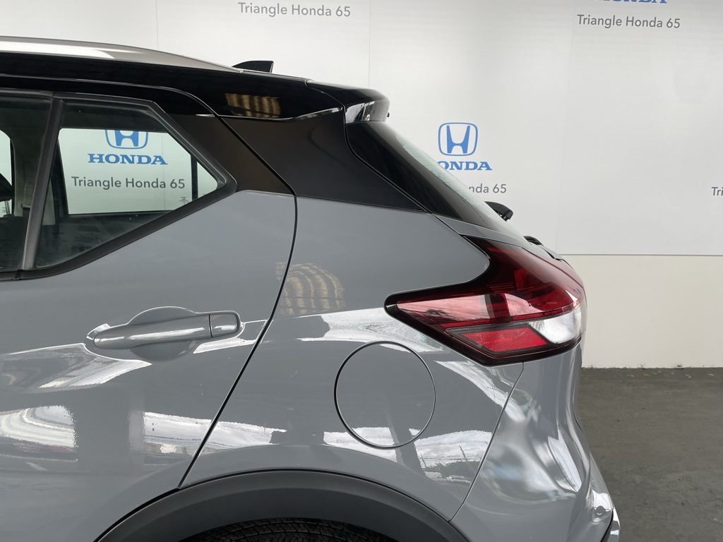 Thumbnail: 2024 Nissan Kicks - 25