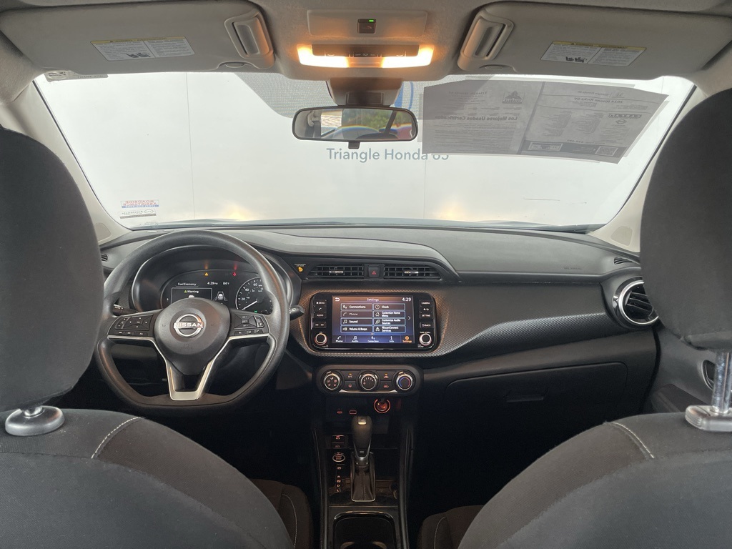 Thumbnail: 2024 Nissan Kicks - 8