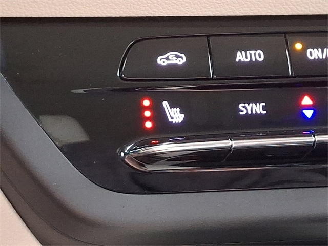 Image 25 of 2022 Buick Envision