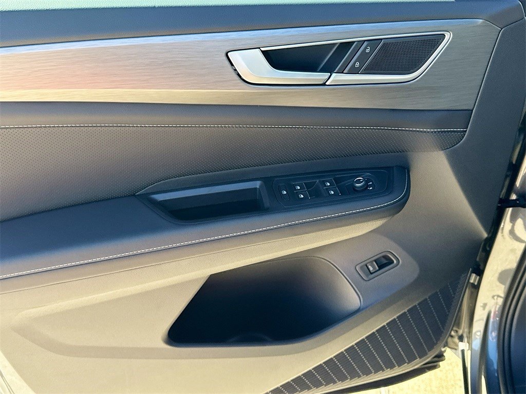 2025 Volkswagen Atlas Cross Sport 2.0T SE w/Technology Gray at DeMontrond Automotive Group