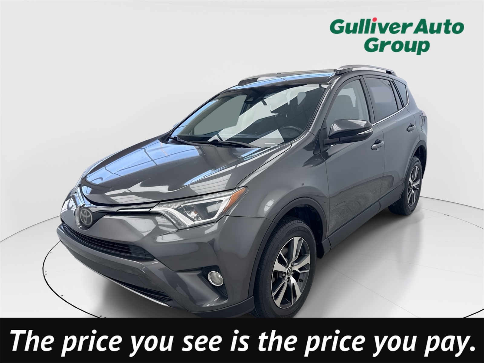 2018 Toyota RAV4 XLE's photo