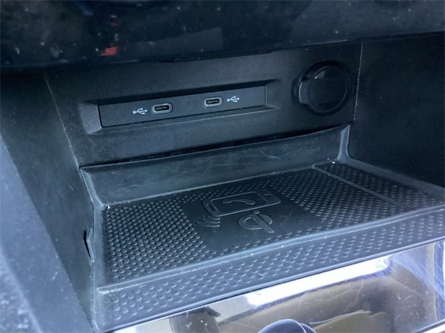 Used Car 2024 Volkswagen Taos  1.5t Se For Sale Under $20,000 In San Antonio, Texas