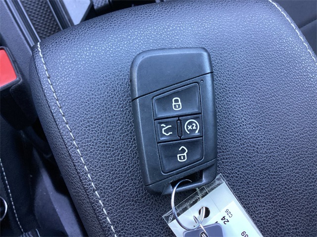 Used Car 2024 Volkswagen Taos  1.5t Se For Sale Under $20,000 In San Antonio, Texas