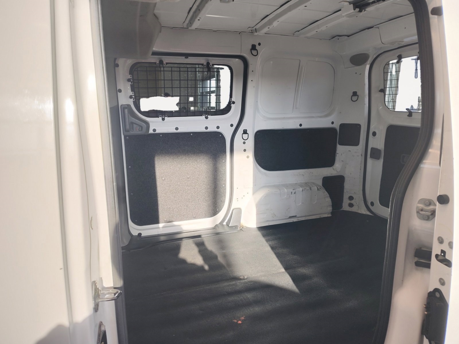 Used Car 2021 Nissan Nv200  Sv For Sale Under $20,000 In San Antonio, Texas