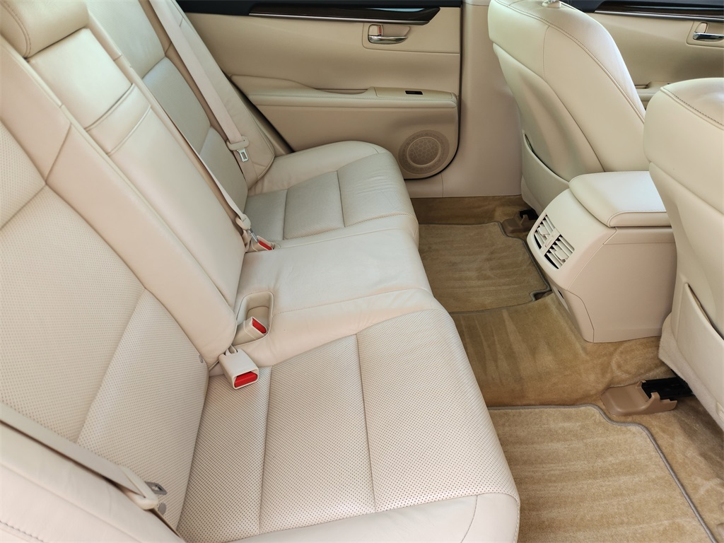 2013 Lexus ES 350 Beige at Emmons Autoplex