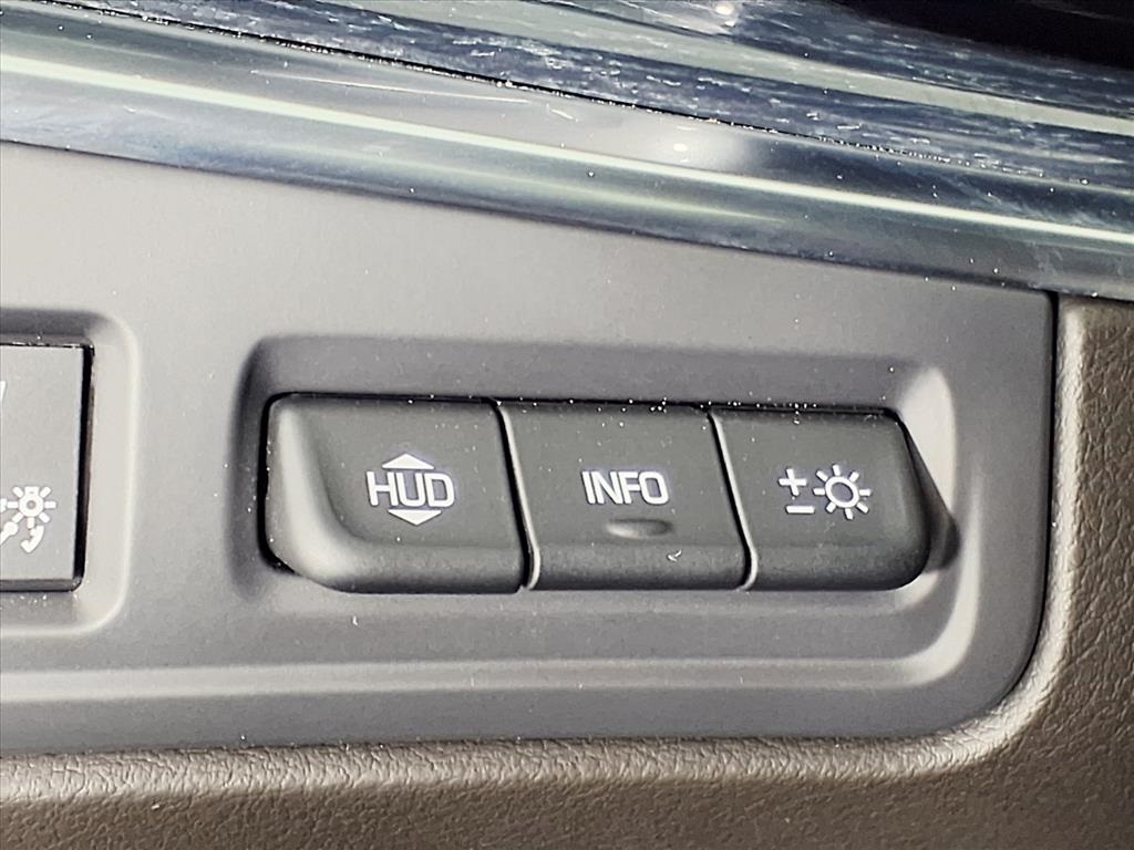 2024 Cadillac XT5 Premium Luxury White at AutoSavvy Houston Northwest