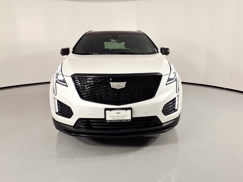 2024 Cadillac XT5 Premium Luxury White at AutoSavvy Houston Northwest