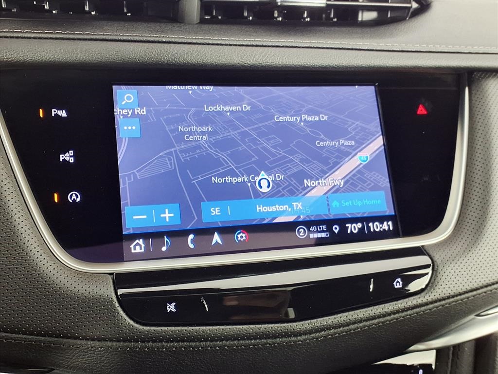 2024 Cadillac XT5 Premium Luxury White at AutoSavvy Houston Northwest