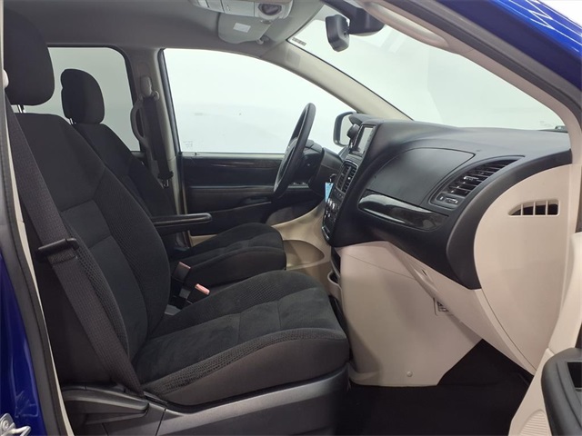 2020 Dodge Grand Caravan SE - 2