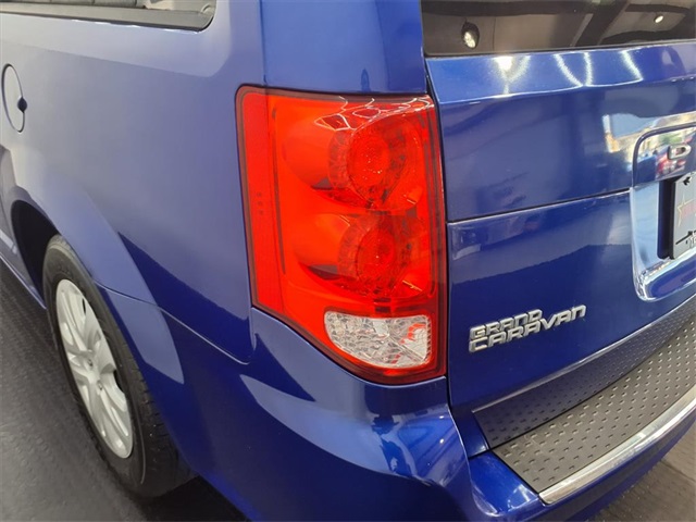 2020 Dodge Grand Caravan SE - 7