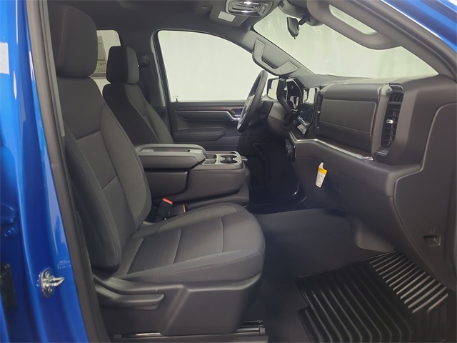 2025 – Chevrolet – Silverado 1500