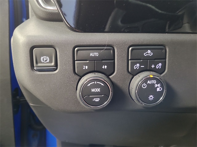 2025 – Chevrolet – Silverado 1500