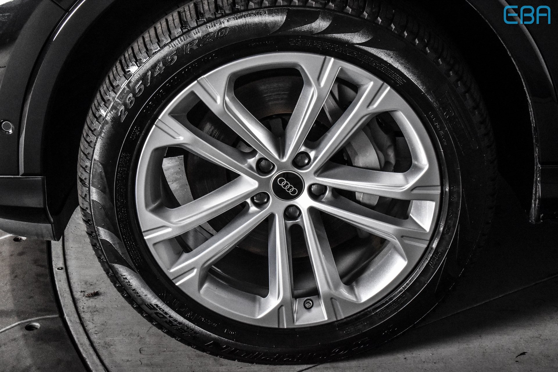 2025 Audi Q7 55 Premium Plus photo 9