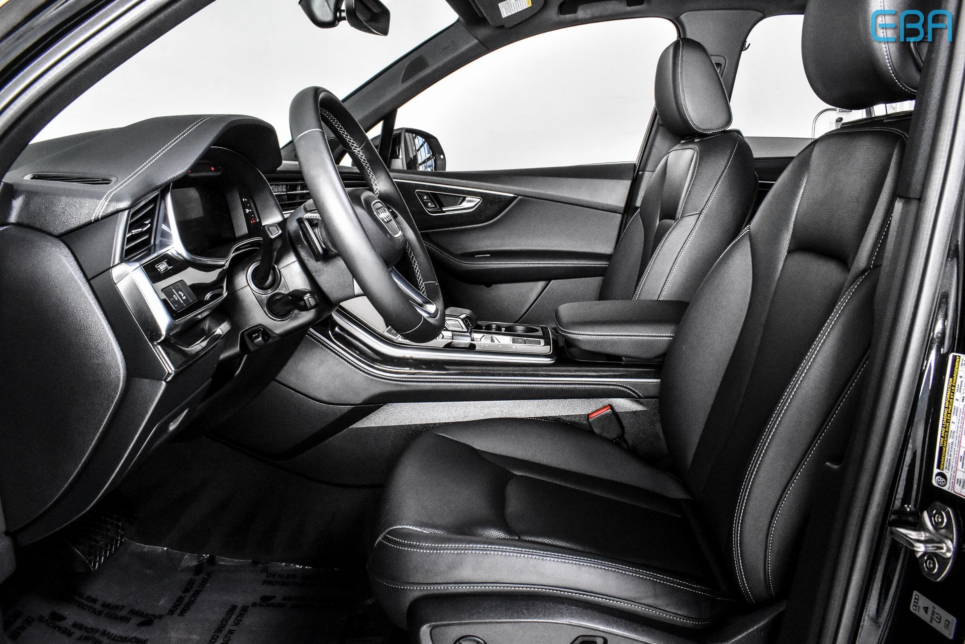 2025 Audi Q7 55 Premium Plus photo 13
