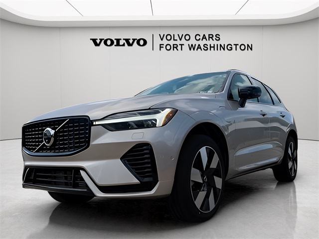 2025 Volvo XC60 Plug-In Hybrid T8 Plus