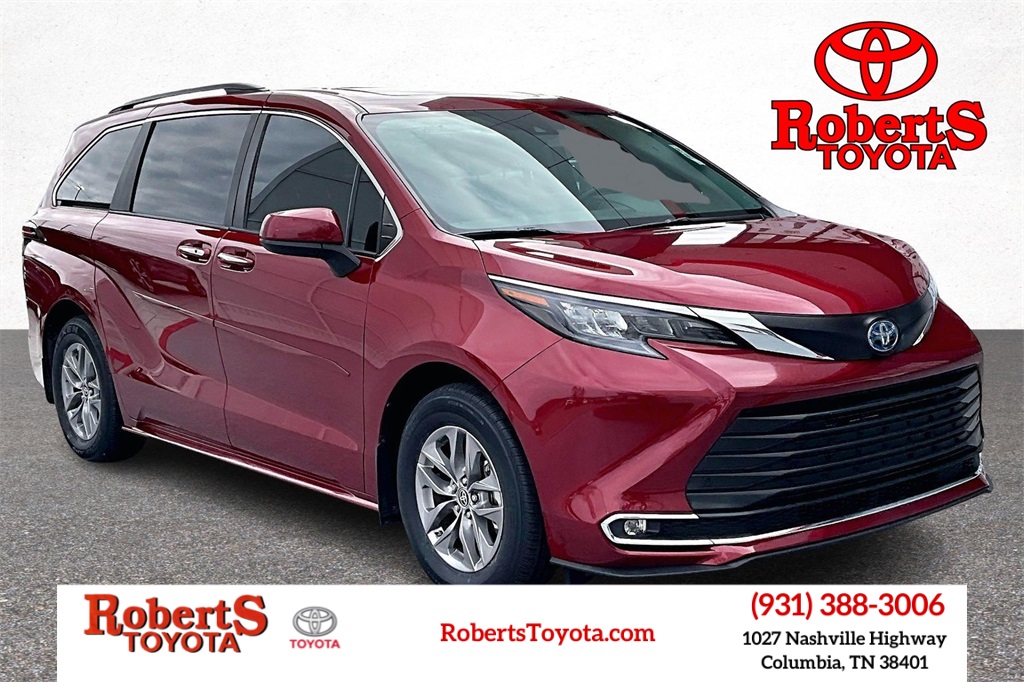 2024 Toyota Sienna XLE 7-Passenger FWD