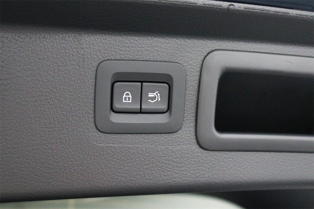 New Car 2025 Mazda Cx-50  2.5 S Preferred Package For Sale In Austin, Texas