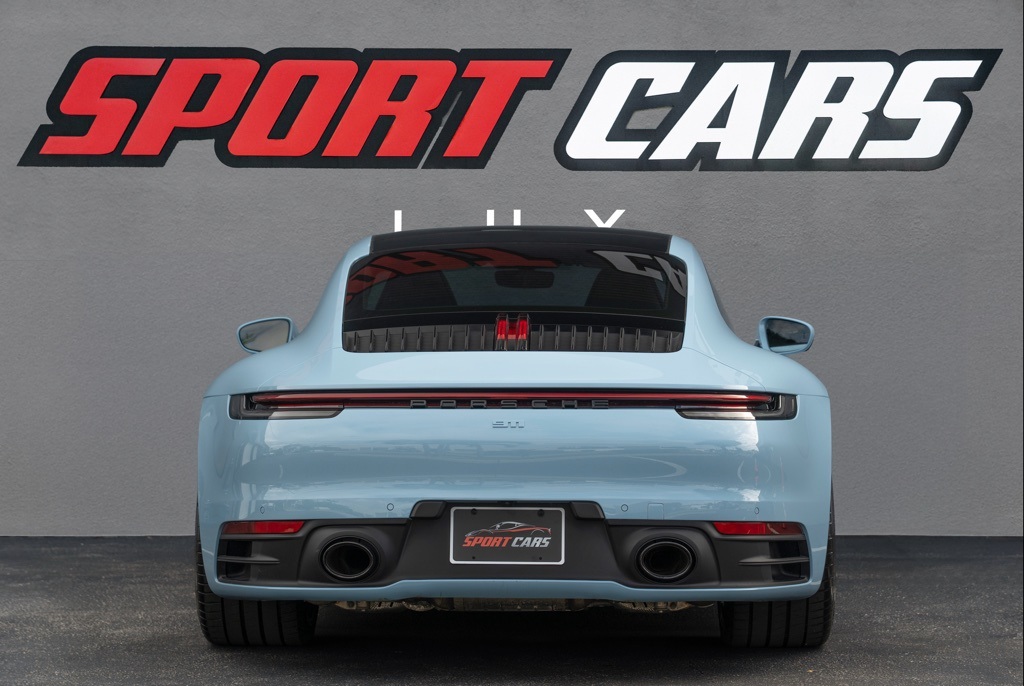 2024 Porsche 911  - Photo 10