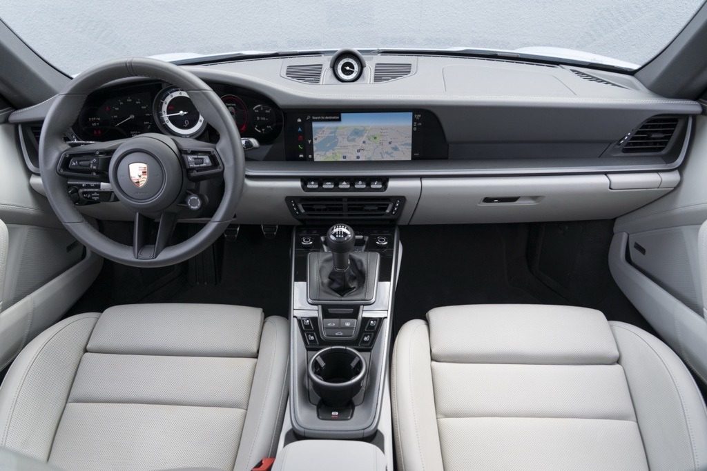 2024 Porsche 911 - Thumbnail 2