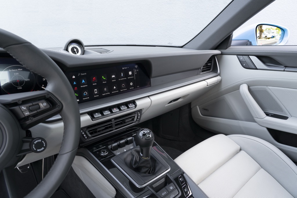 2024 Porsche 911  - Photo 25