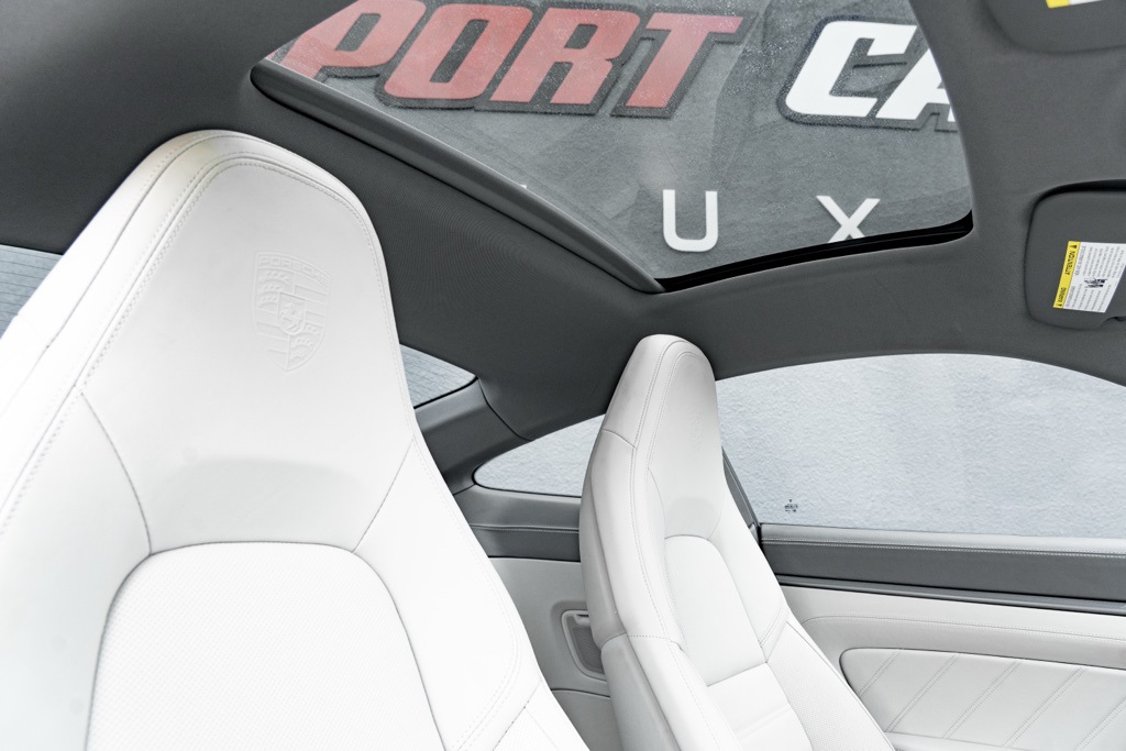 2024 Porsche 911  - Photo 44