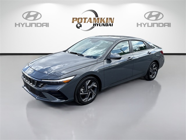 2025 Hyundai Elantra SEL Convenience FWD