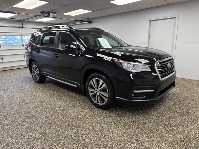 2022 Subaru Ascent Limited photo 2
