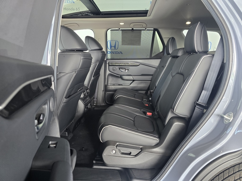 Thumbnail: 2025 Honda Pilot - 23