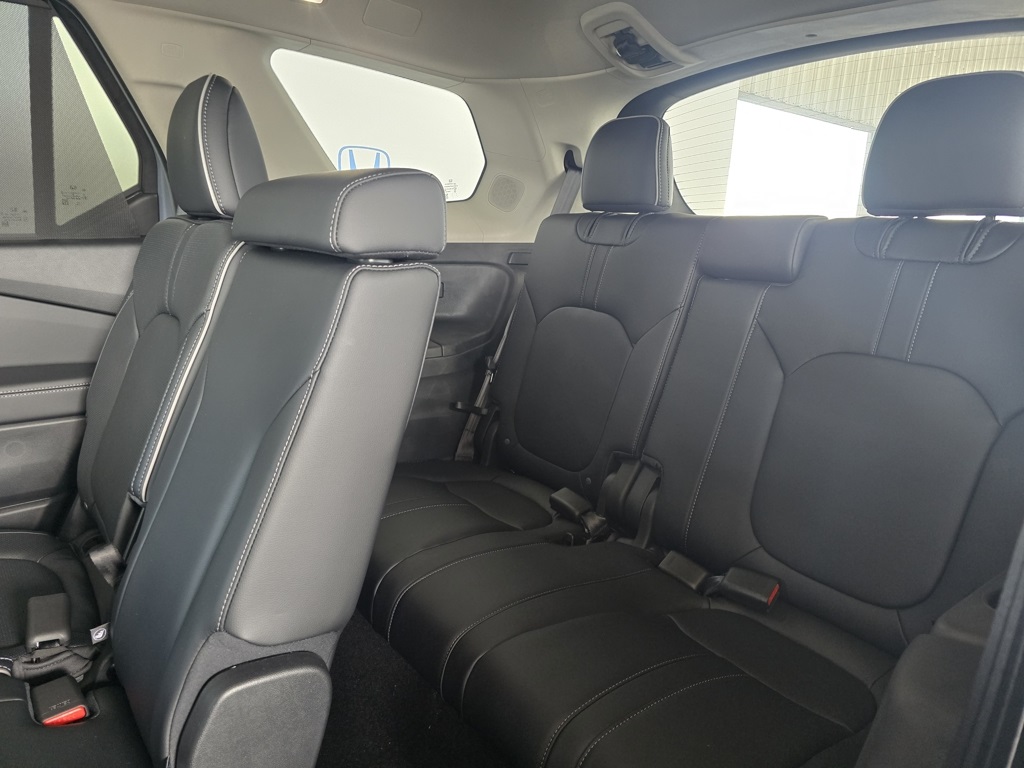 Thumbnail: 2025 Honda Pilot - 30