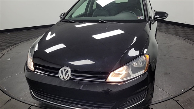2015 – Volkswagen – Golf SportWagen