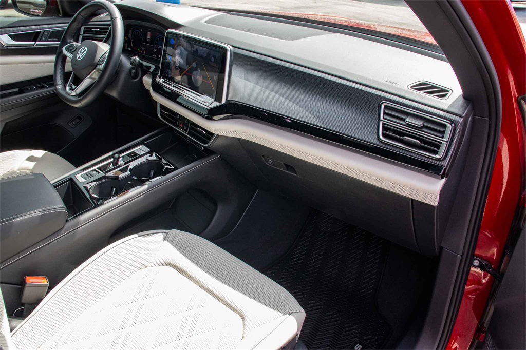 Used Car 2024 Volkswagen Atlas Cross Sport  2.0t Sel Premium R-line For Sale Under $40,000 In San Marcos, Texas