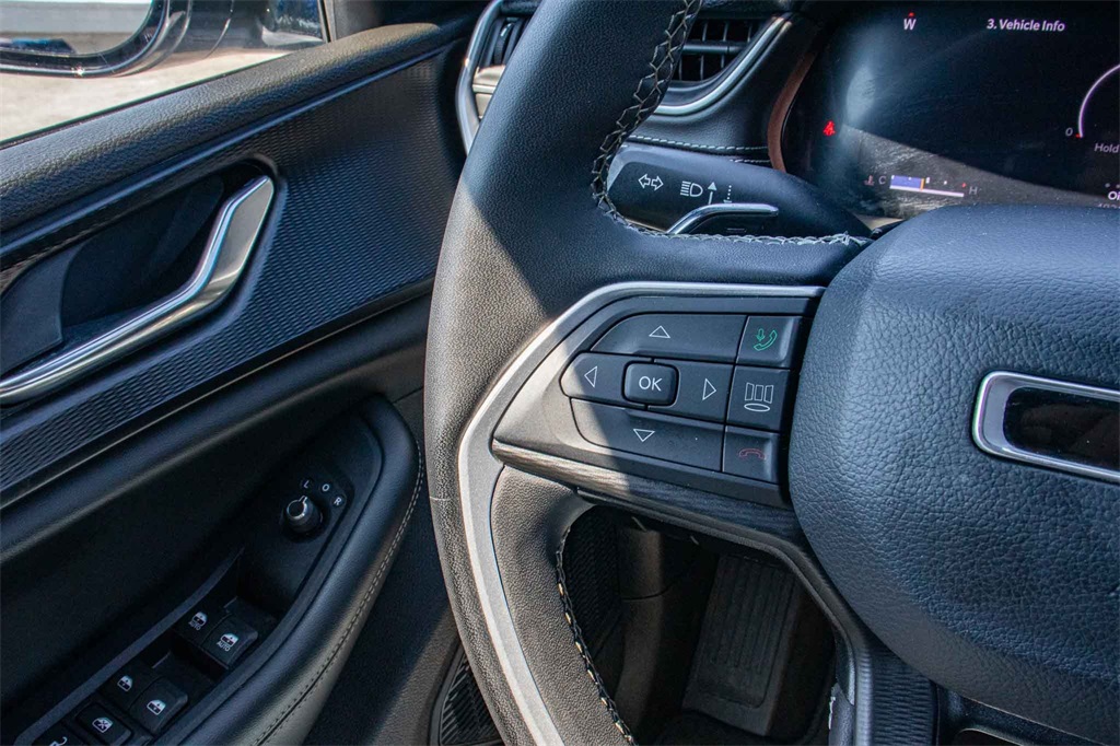 Used Car 2024 Jeep Grand Cherokee  Altitude X For Sale Under $30,000 In San Marcos, Texas