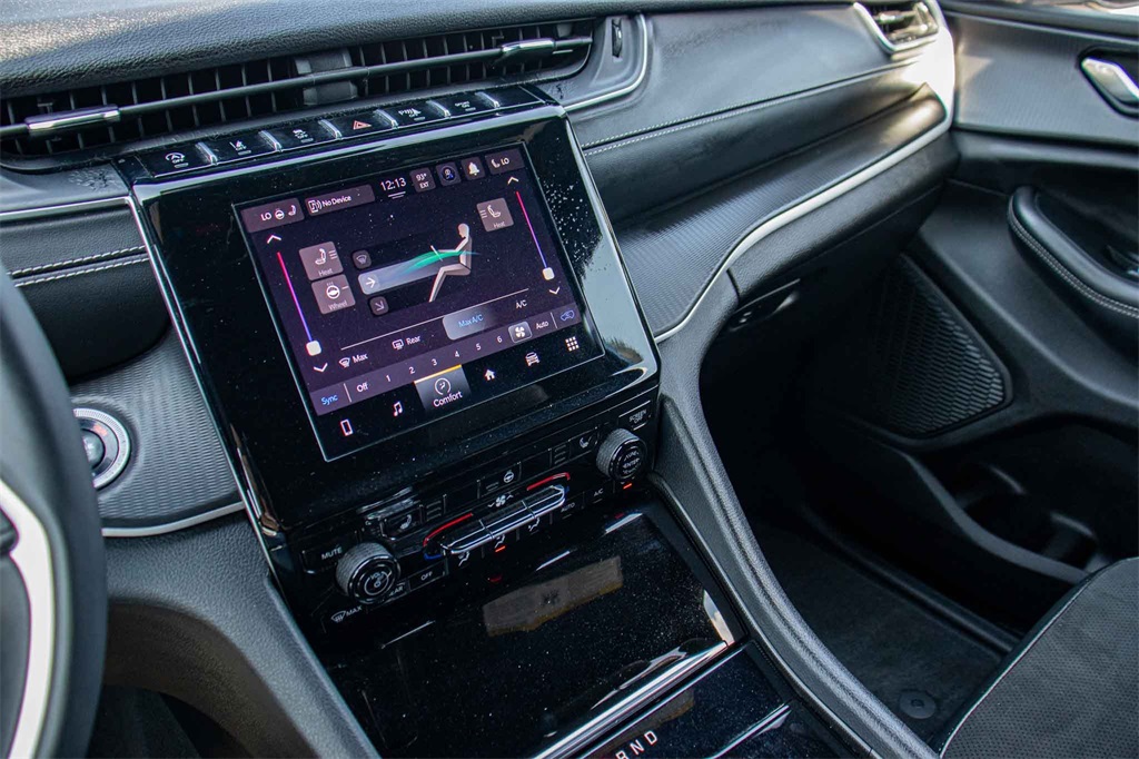 Used Car 2024 Jeep Grand Cherokee  Altitude X For Sale Under $30,000 In San Marcos, Texas