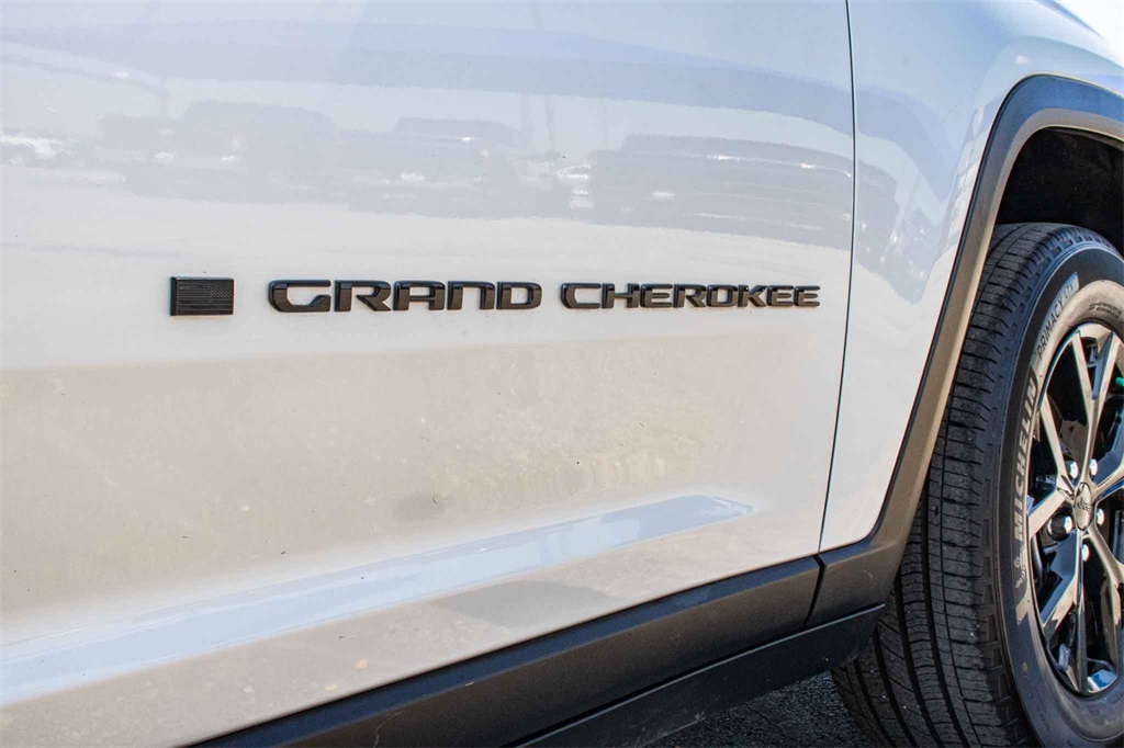 Used Car 2024 Jeep Grand Cherokee  Altitude X For Sale Under $30,000 In San Marcos, Texas