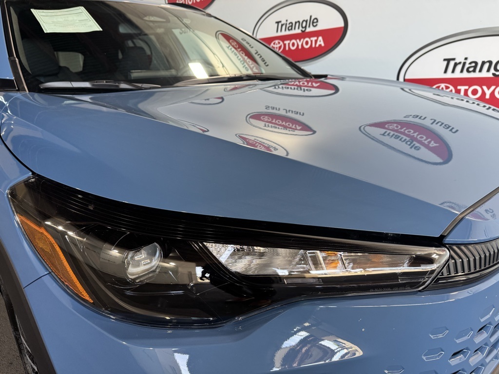 Thumbnail: 2026 Toyota Corolla Cross - 11