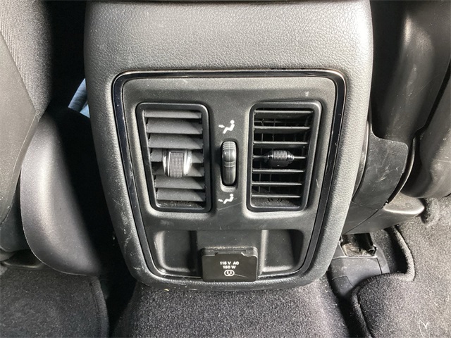 Used Car 2019 Jeep Grand Cherokee  Altitude For Sale Under $20,000 In San Antonio, Texas